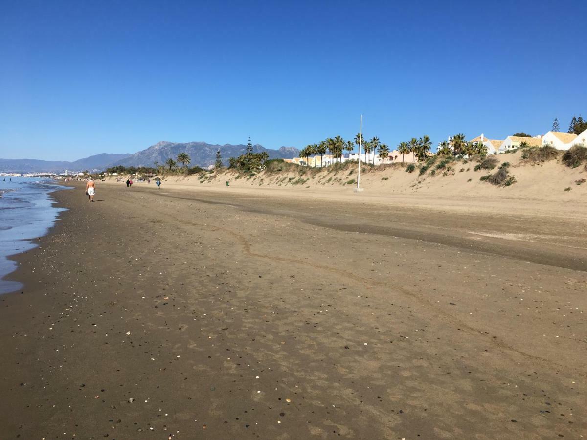 Estudio Con Insuperables Vistas Al Mar: Aparcamiento * Marbellac
